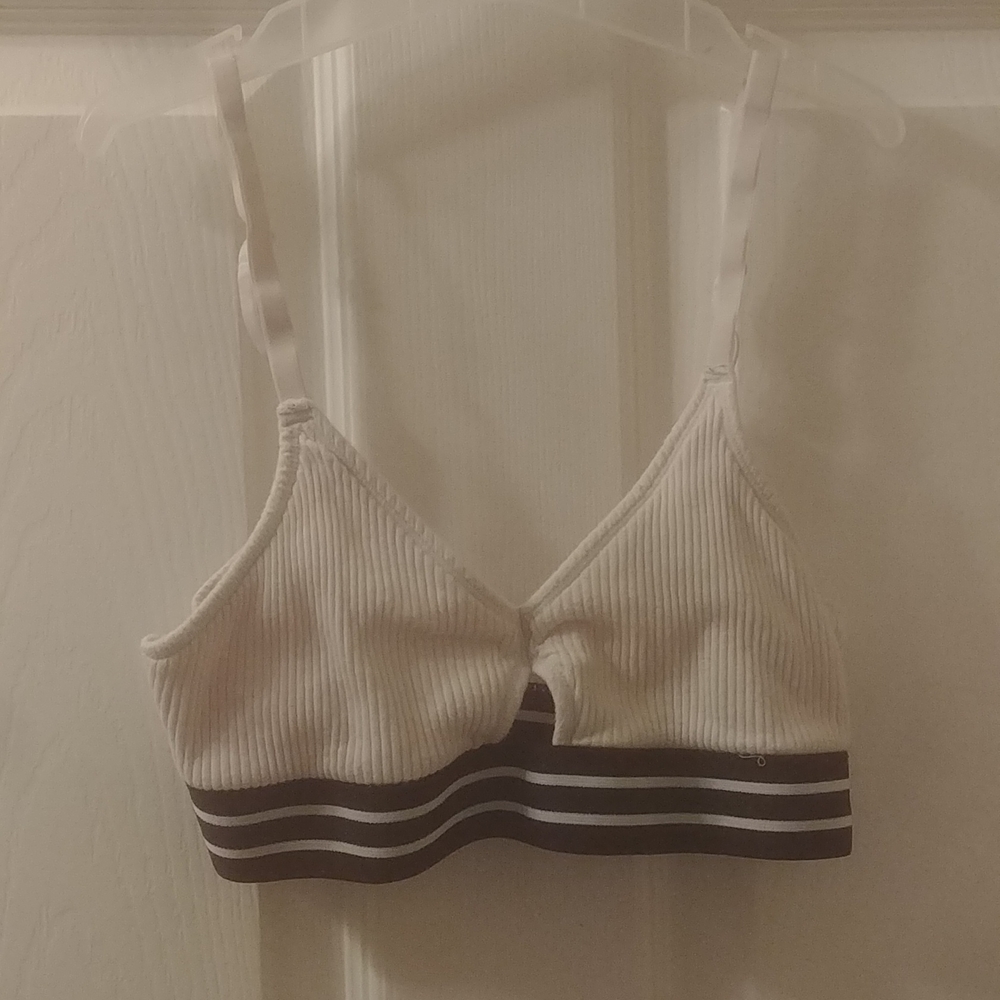 Joe Fresh sports bra